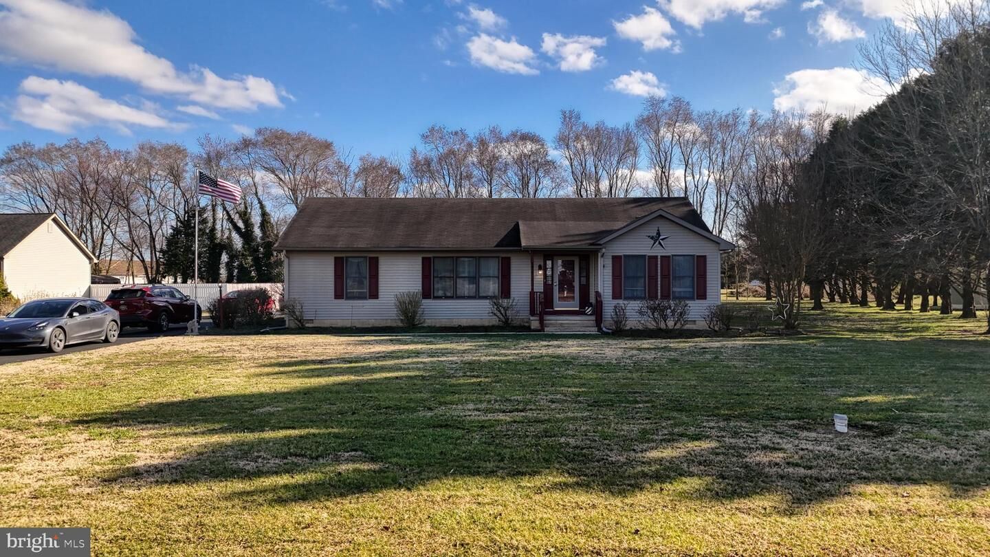 Property Photo:  4212 Horseshoe Road  DE 19973 