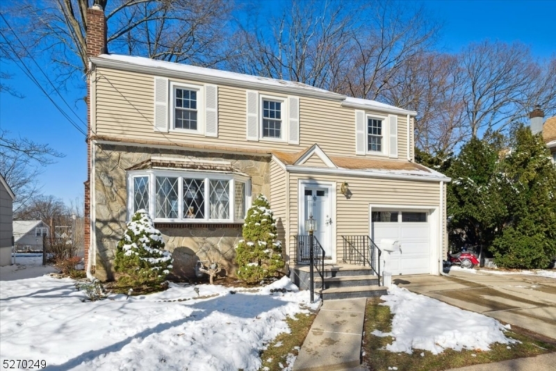 Property Photo:  21 Nolton St  NJ 07109 