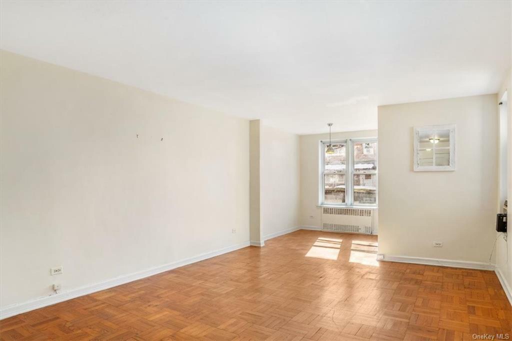 Property Photo:  205 E 238th Street 1D  NY 10470 