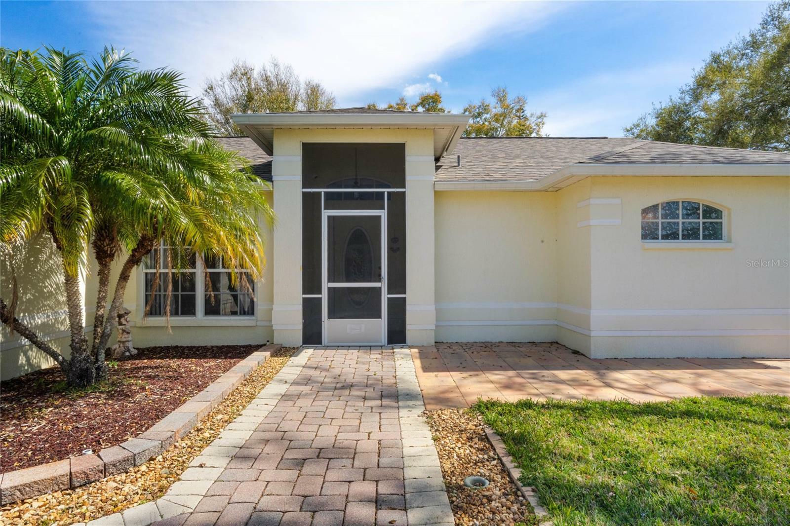 Property Photo: 545 Reflections Boulevard FL 33884