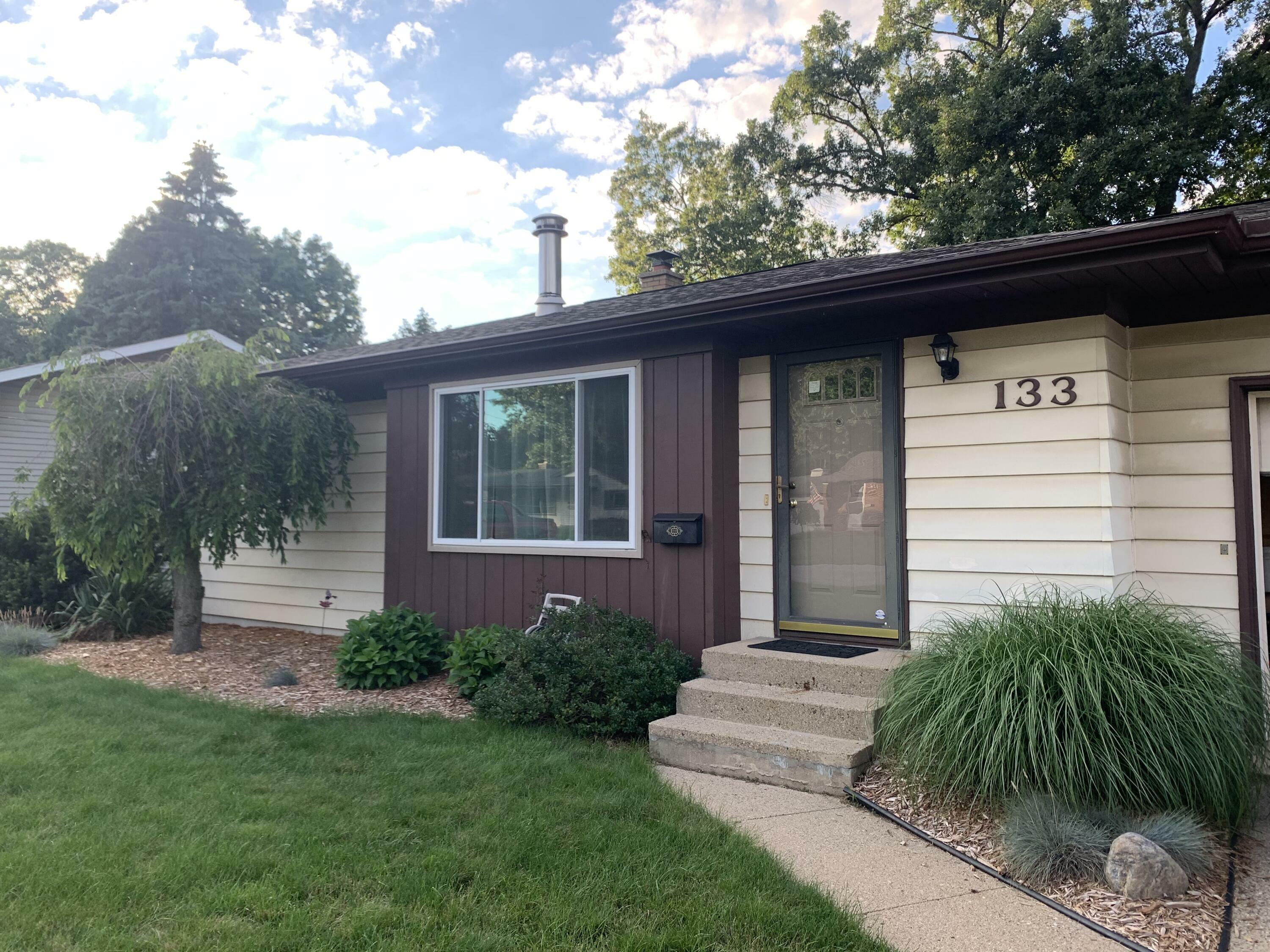 Property Photo:  133 Country Club Terrace  MI 49015 