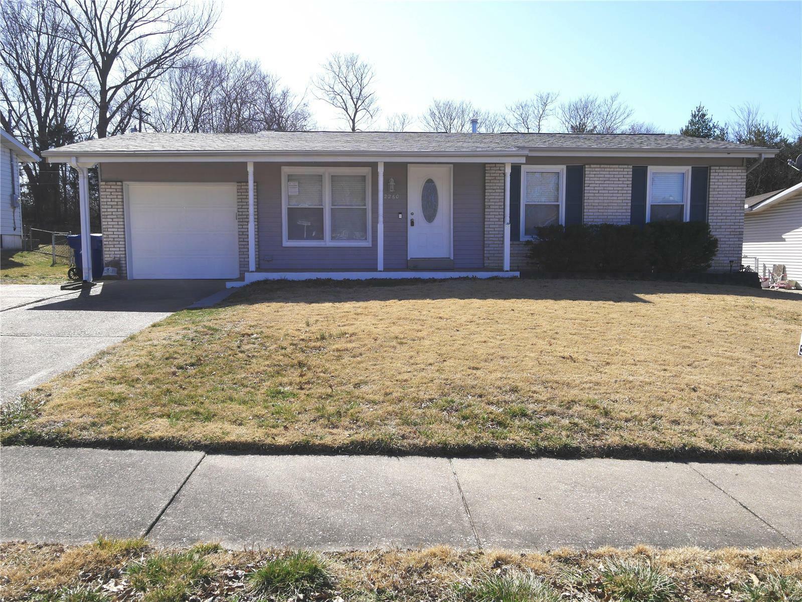 Property Photo:  2260 Calle Vista Drive  MO 63031 