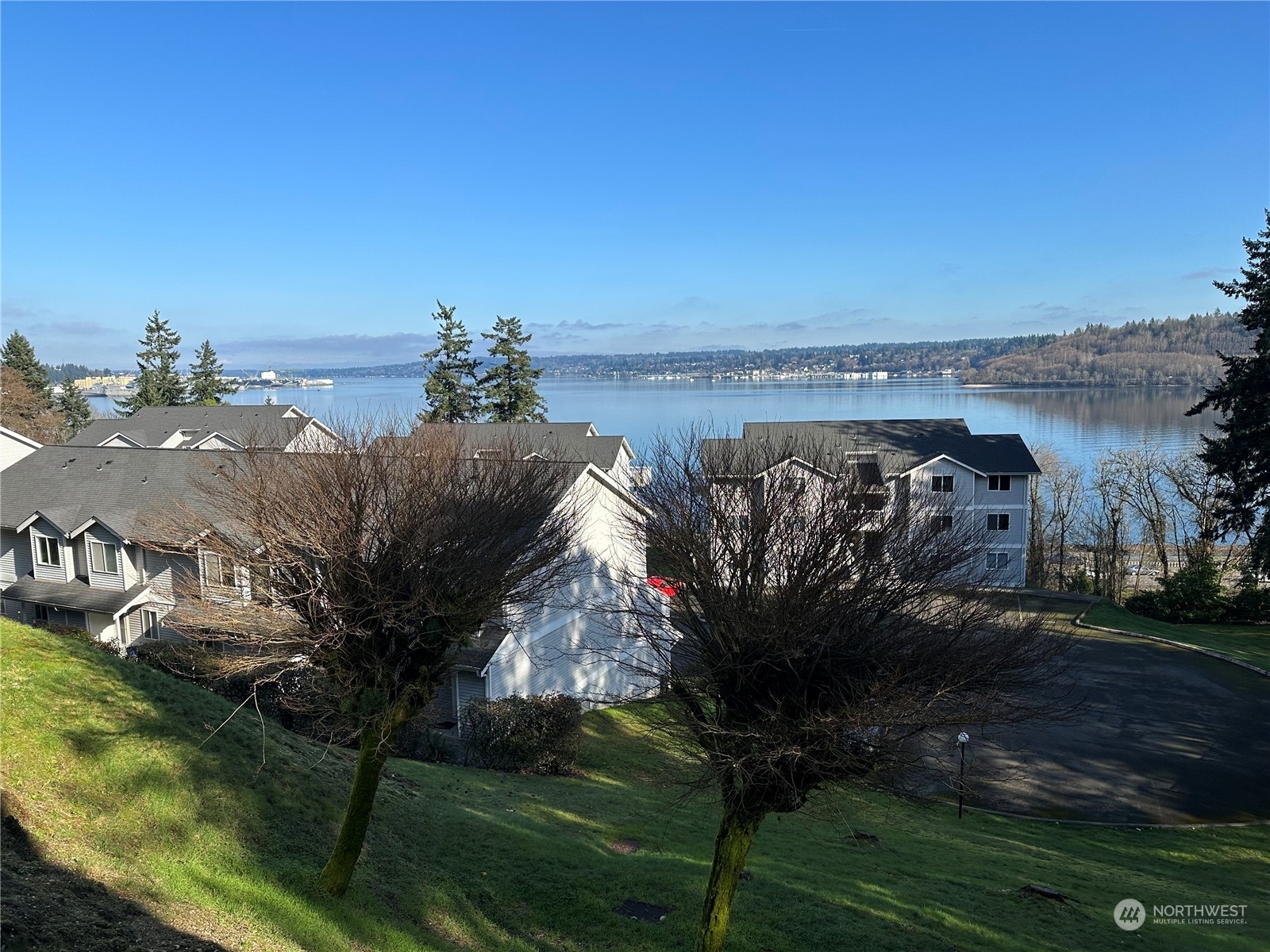 Property Photo: 2261 Skyline Lane W WA 98312