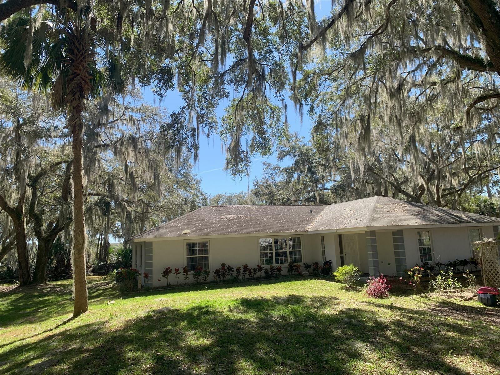 Property Photo:  7938 Jackson River Road  FL 34788 