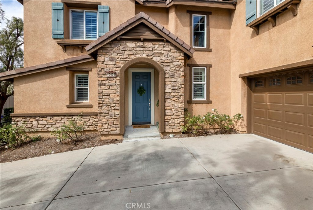 Property Photo:  40439 Charlesburg Drive  CA 92591 