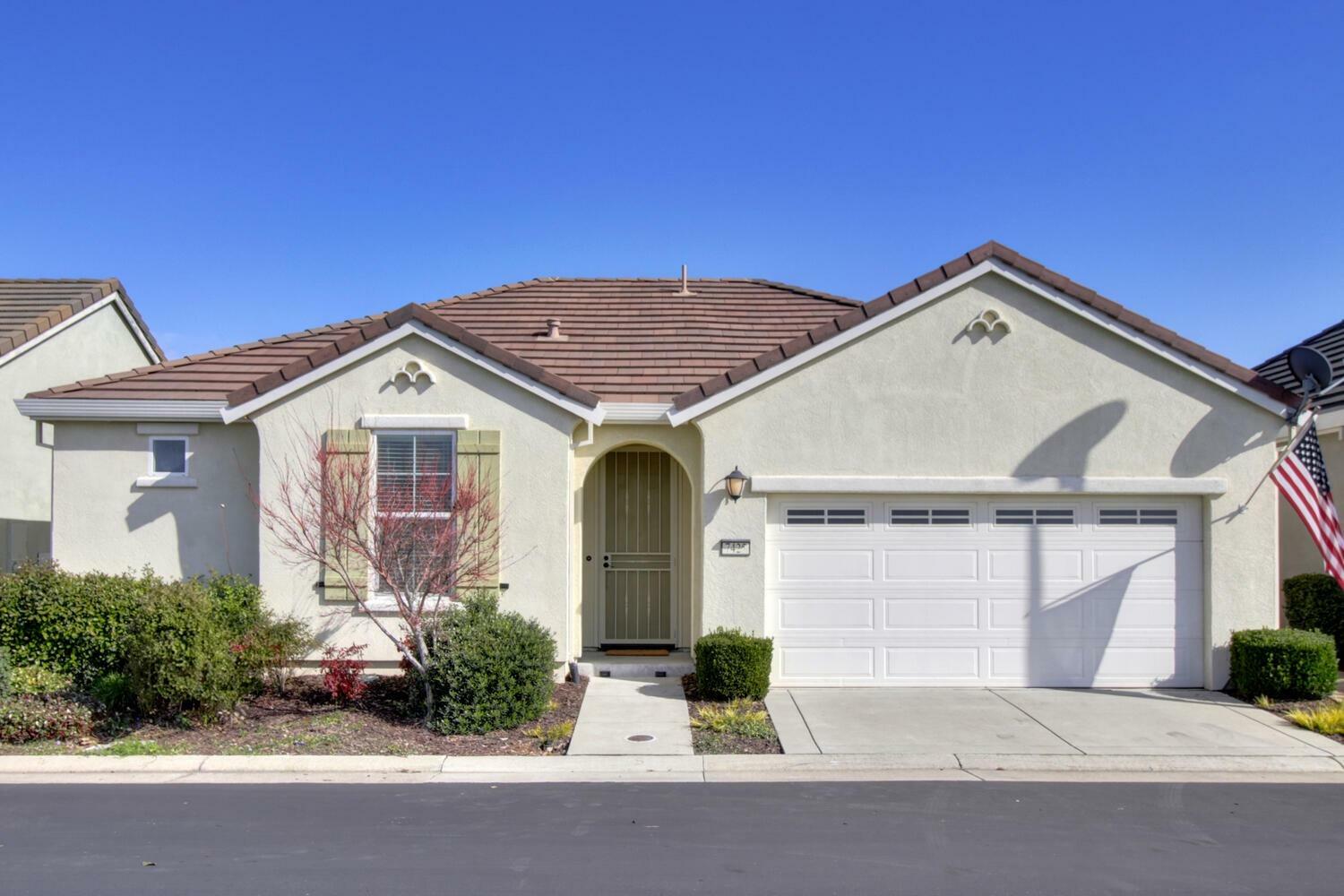 Property Photo:  7425 Havenford Way  CA 95829 