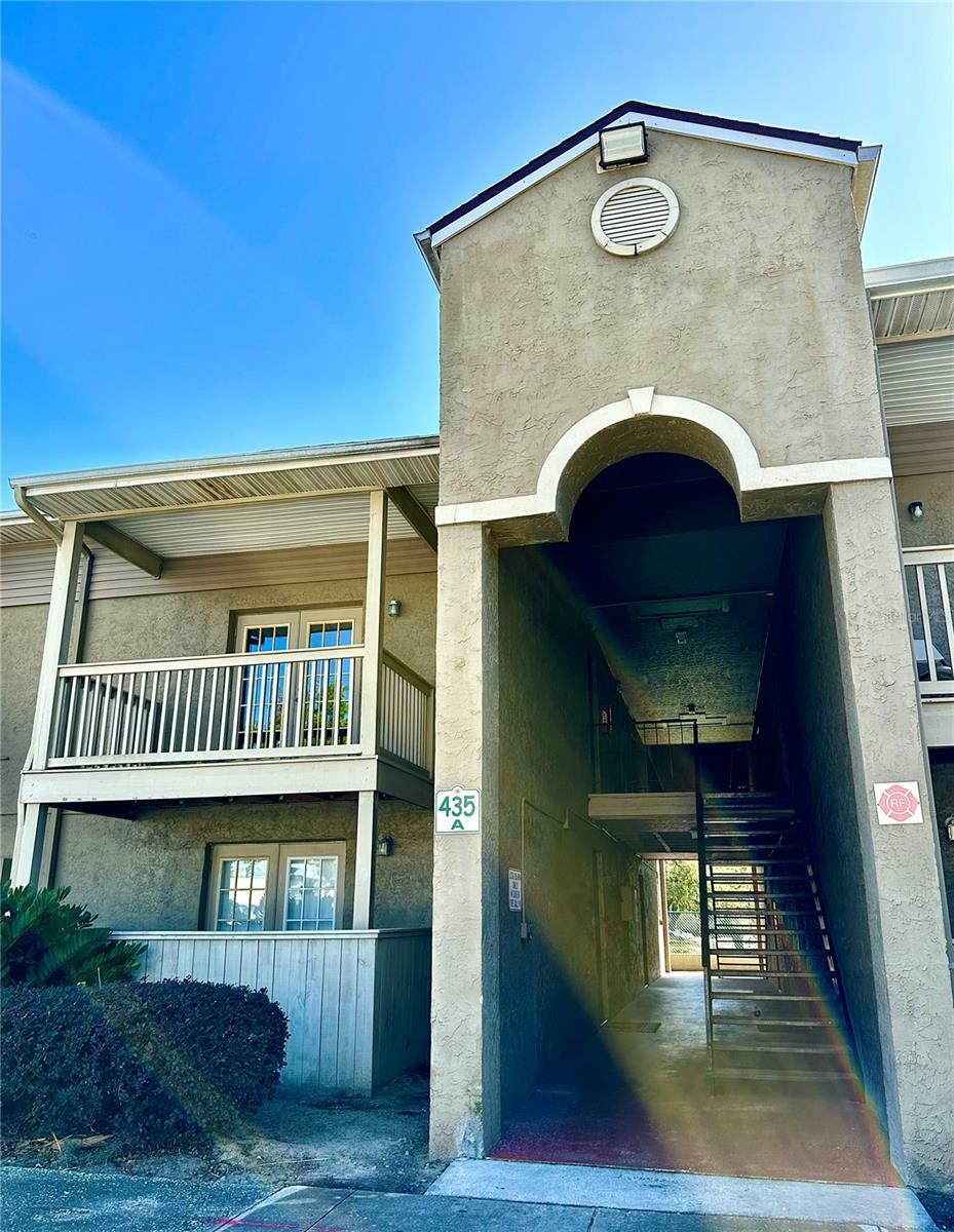 Property Photo: 435 Wymore Road 106 FL 32714