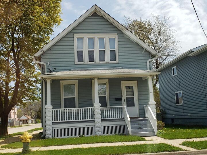 1001 Delamere Ave  Racine WI 53403 photo