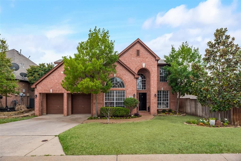 Property Photo:  3107 Southwood Drive  TX 75077 