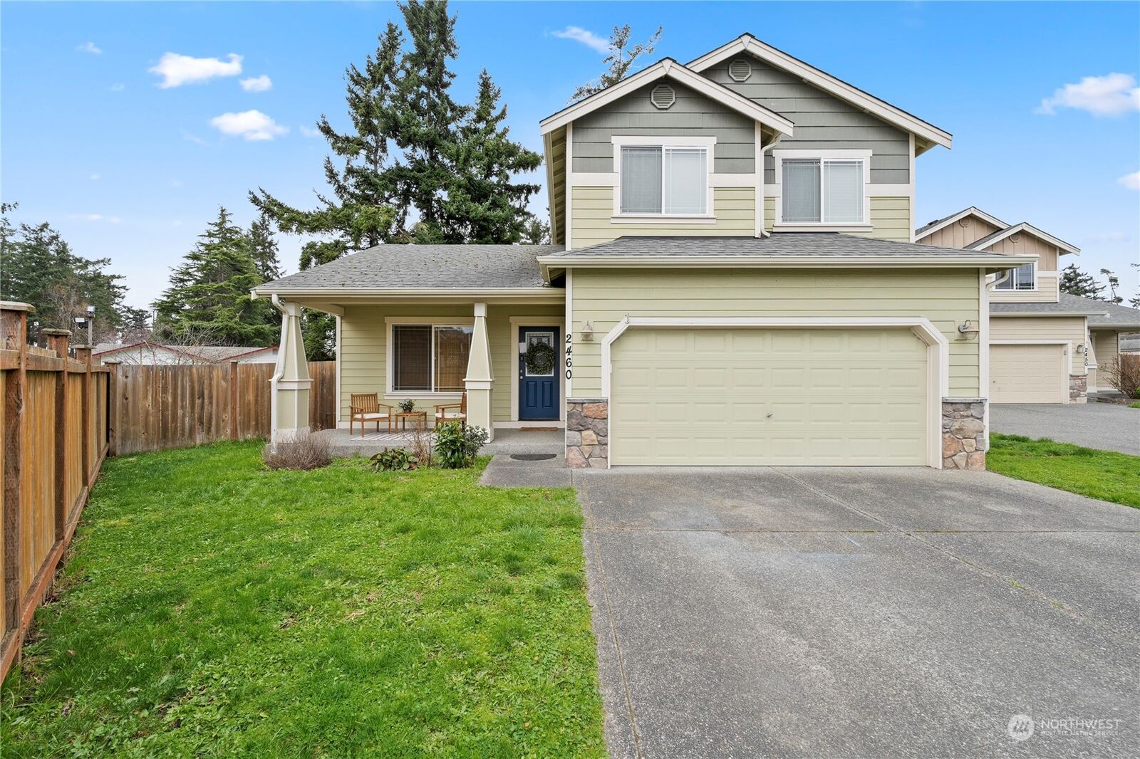 Navigator Loop Home for sale in Oak Harbor: 2460 SW Navigator Loop, Oak Harbor, WA 98277