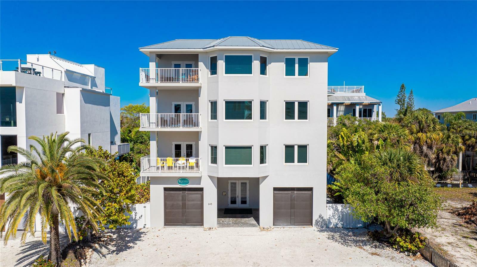 Property Photo: 645 Beach Road FL 34242