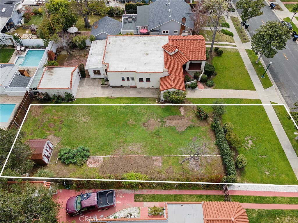 Property Photo:  3540 Las Palmas Avenue  CA 91208 