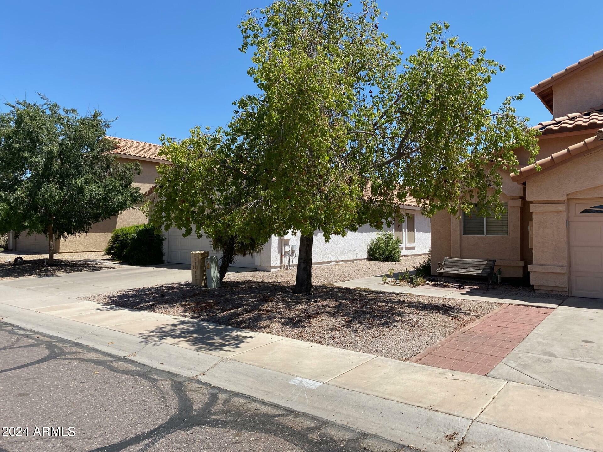 Property Photo:  2911 E Amber Ridge Way  AZ 85048 