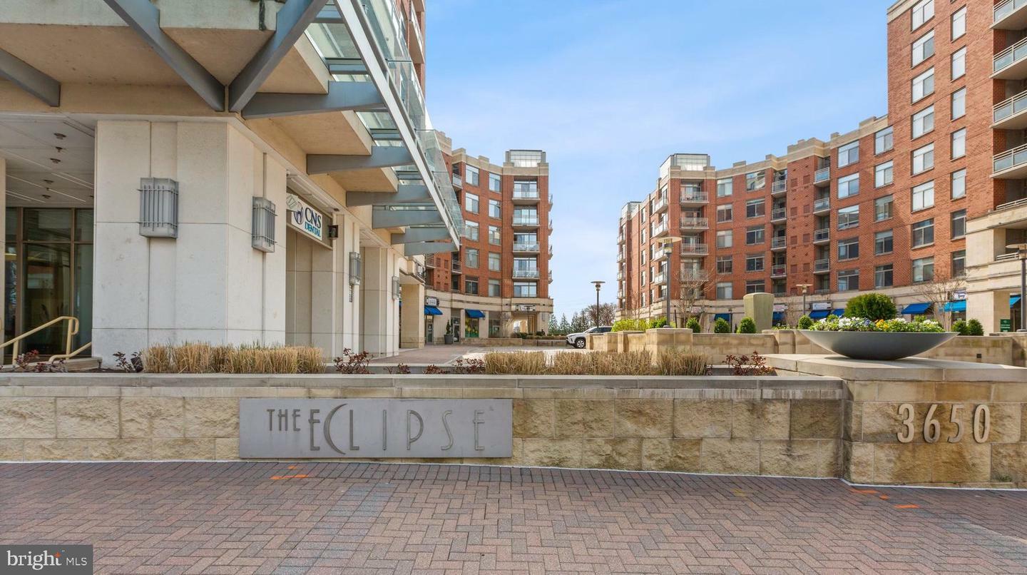 3650 S Glebe Road 258  Arlington VA 22202 photo