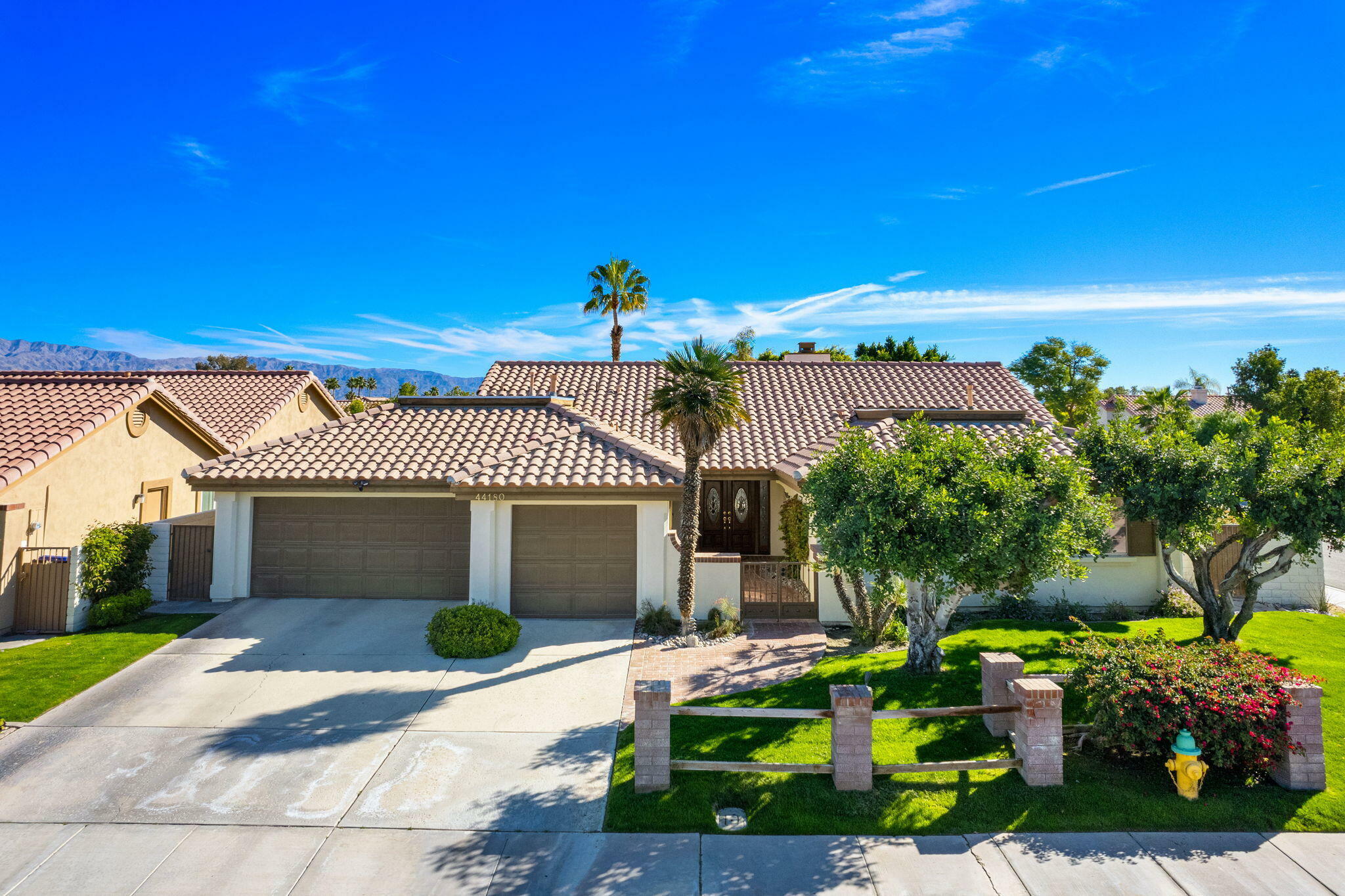 Property Photo:  44180 Ocotillo Drive  CA 92253 