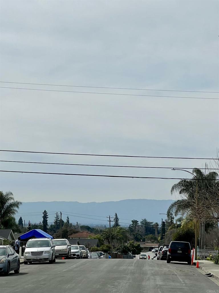 Property Photo: 758 Candlestick Way CA 95127