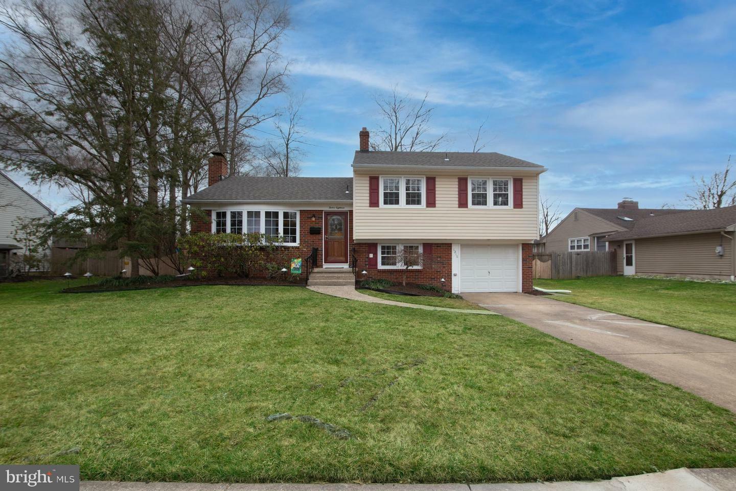 1218 Wyndmoor Road  Cherry Hill NJ 08034 photo