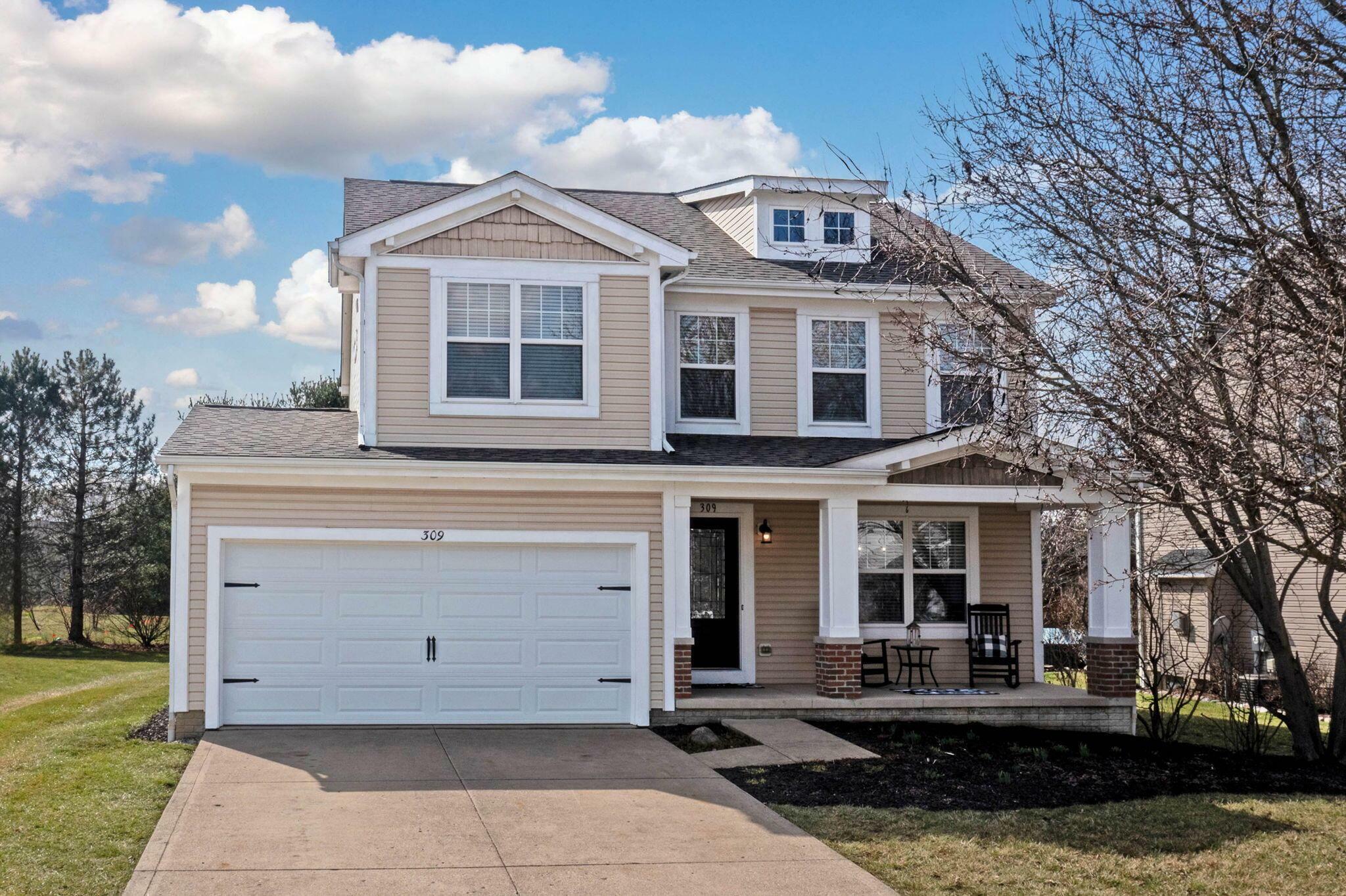 Property Photo: 309 Stone Hedge Row Drive OH 43031
