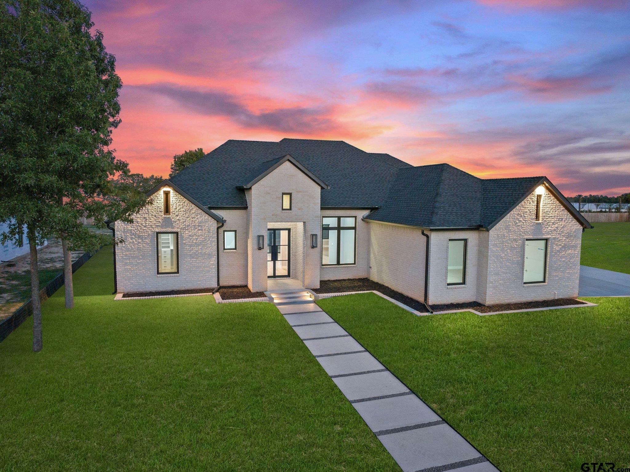 Property Photo:  91 Ryder Cup  TX 75771 