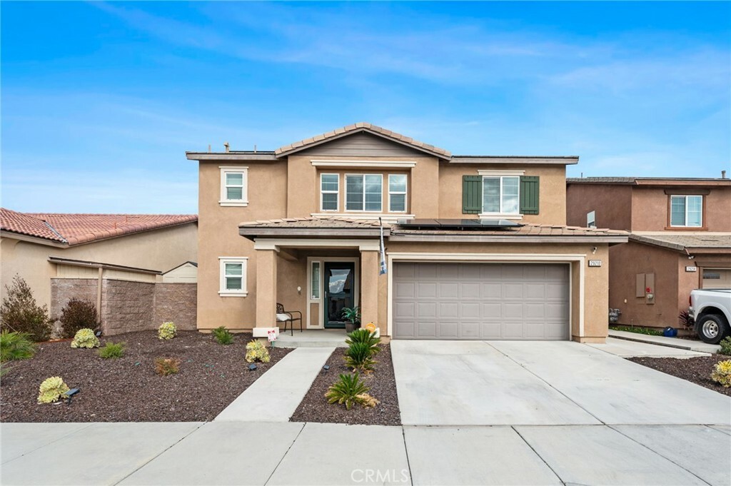 Property Photo:  29210 Chinkapin  CA 92530 