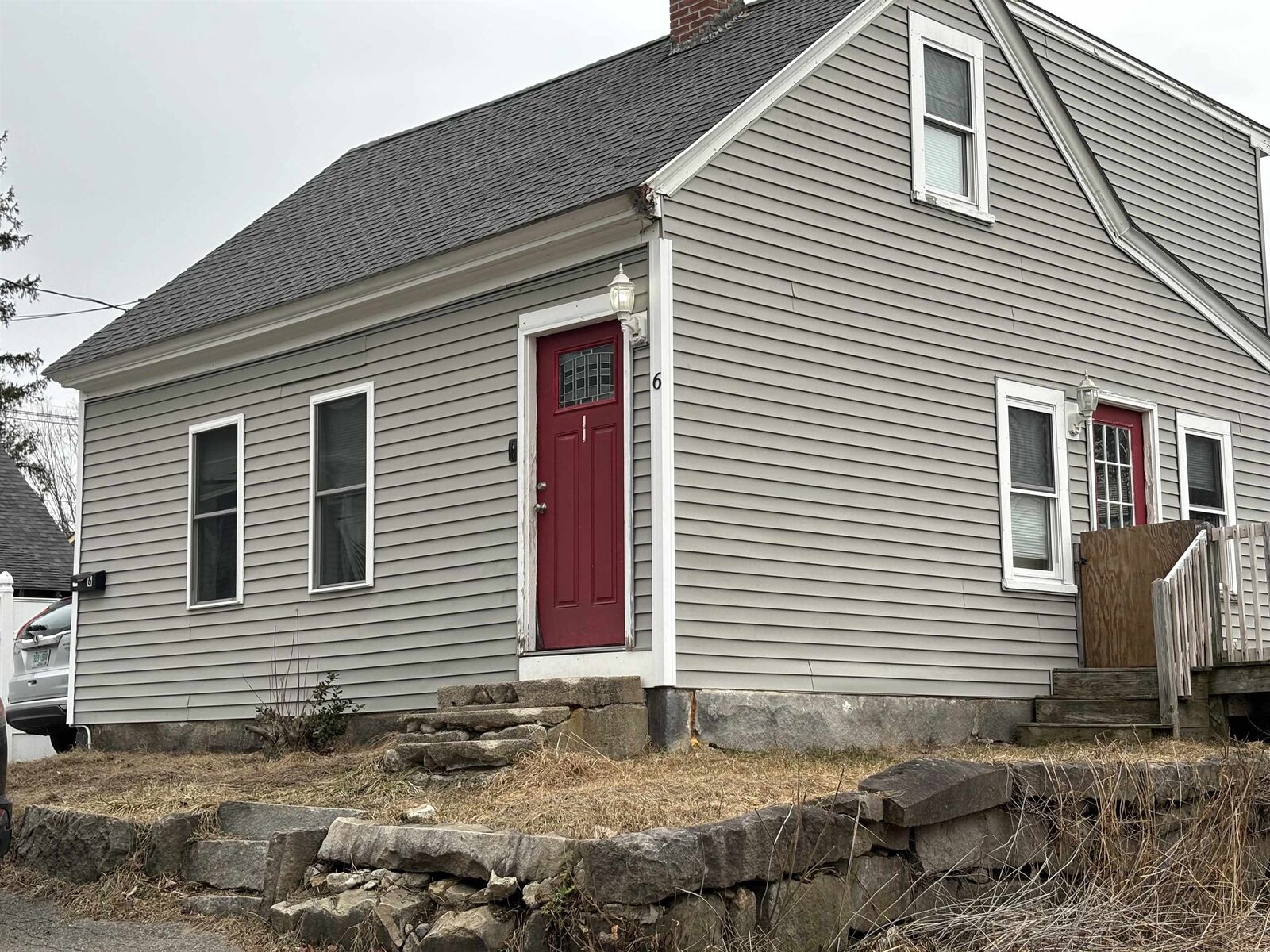 Property Photo:  6 Grant Street  NH 03835 