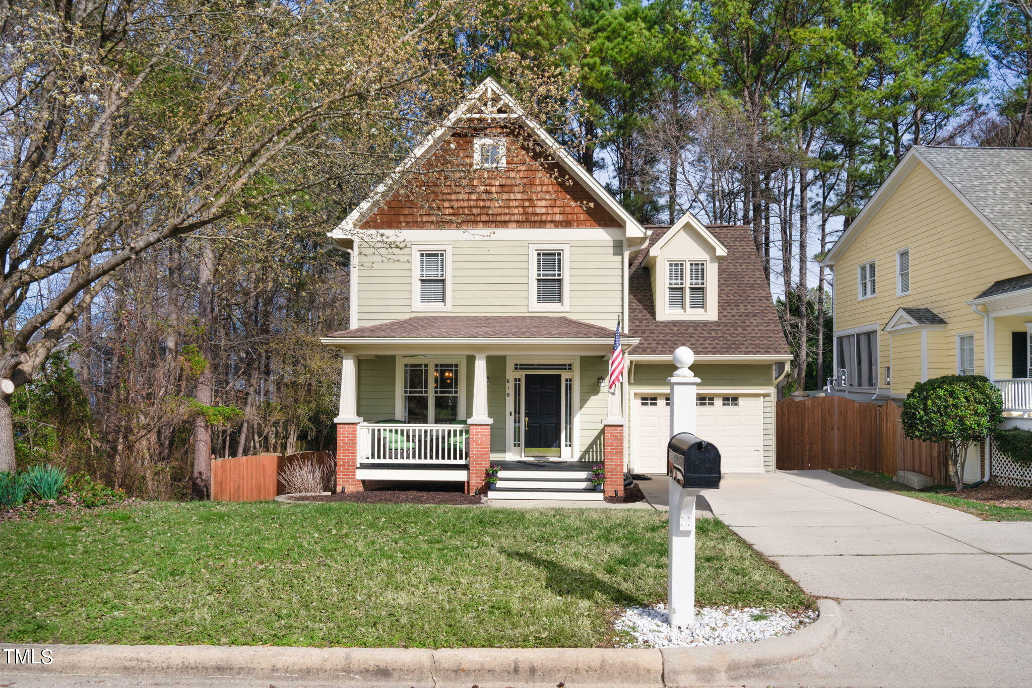 Property Photo:  610 Scotts Ridge Trail  NC 27502 