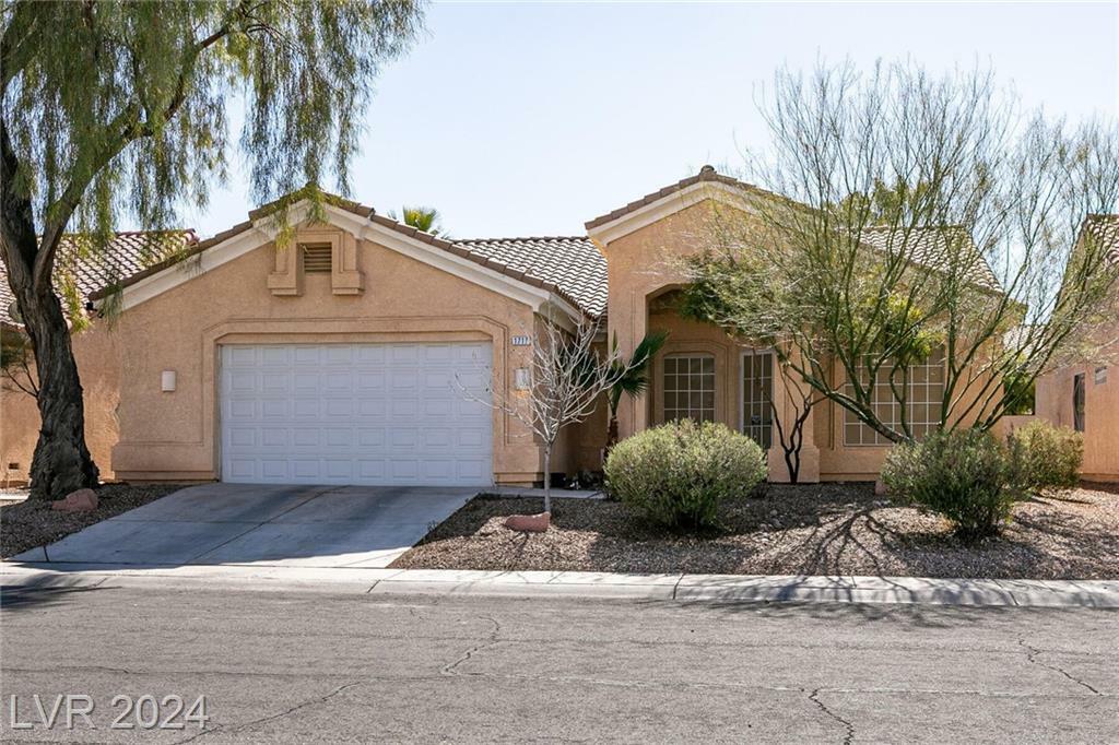 Property Photo:  1717 Woodward Heights Way  NV 89032 