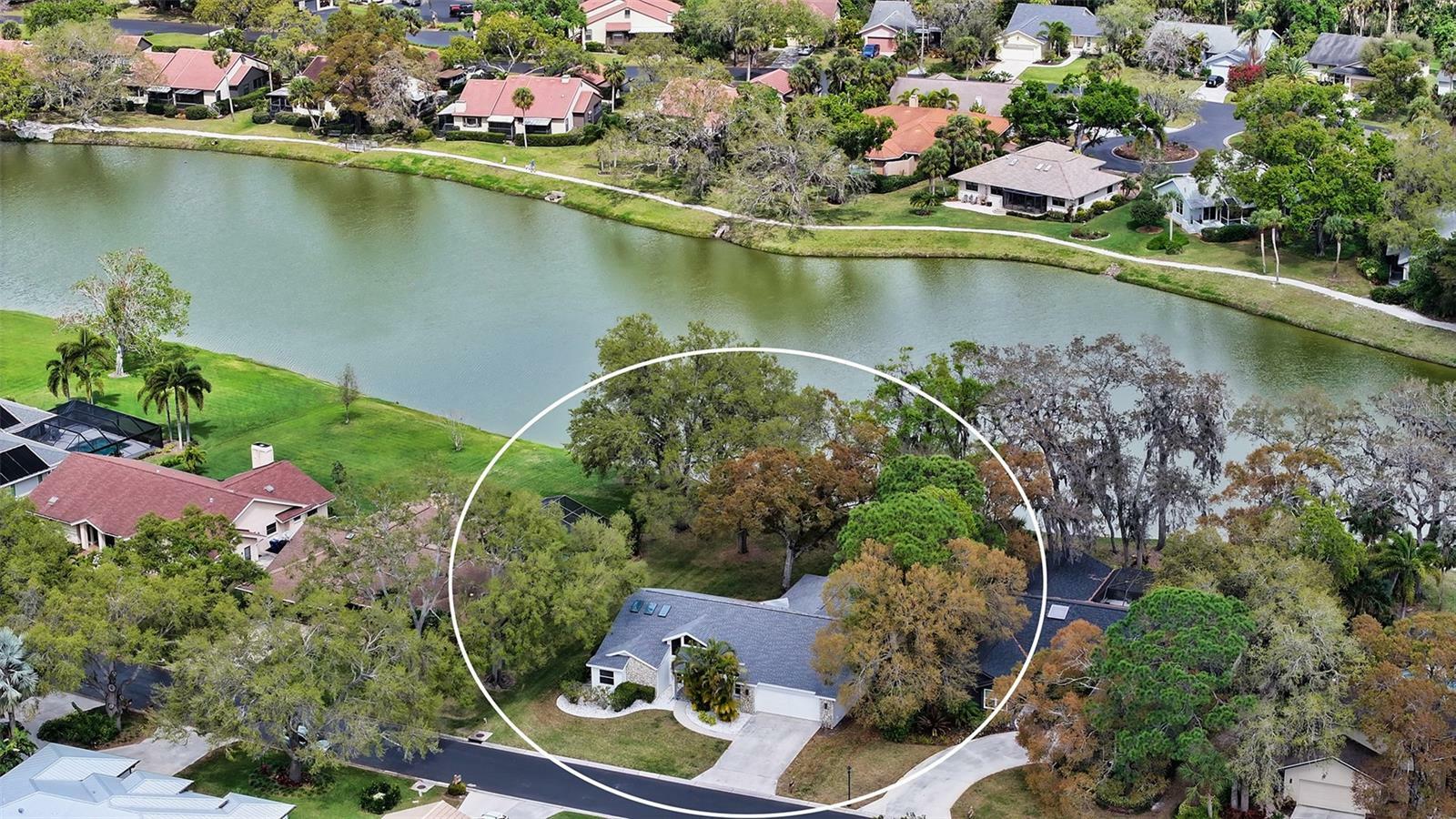 Property Photo:  1755 Oak Lakes Drive  FL 34232 