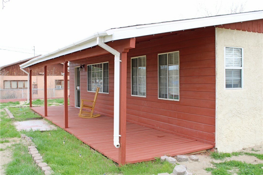 Property Photo: 27701 Waterman Road CA 92311