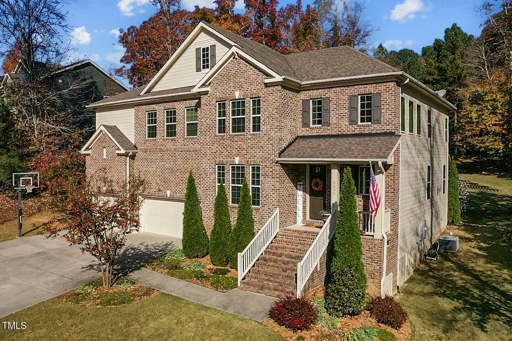 Property Photo: 9405 Millkirk Circle NC 27587