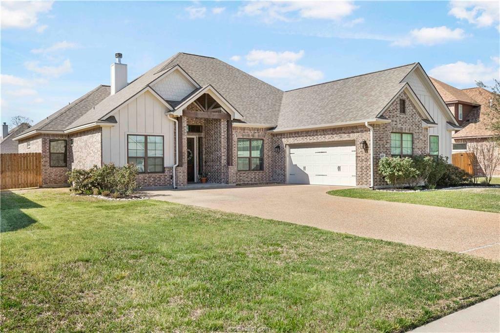Property Photo:  4810 Crooked Branch Drive  TX 77845-2912 