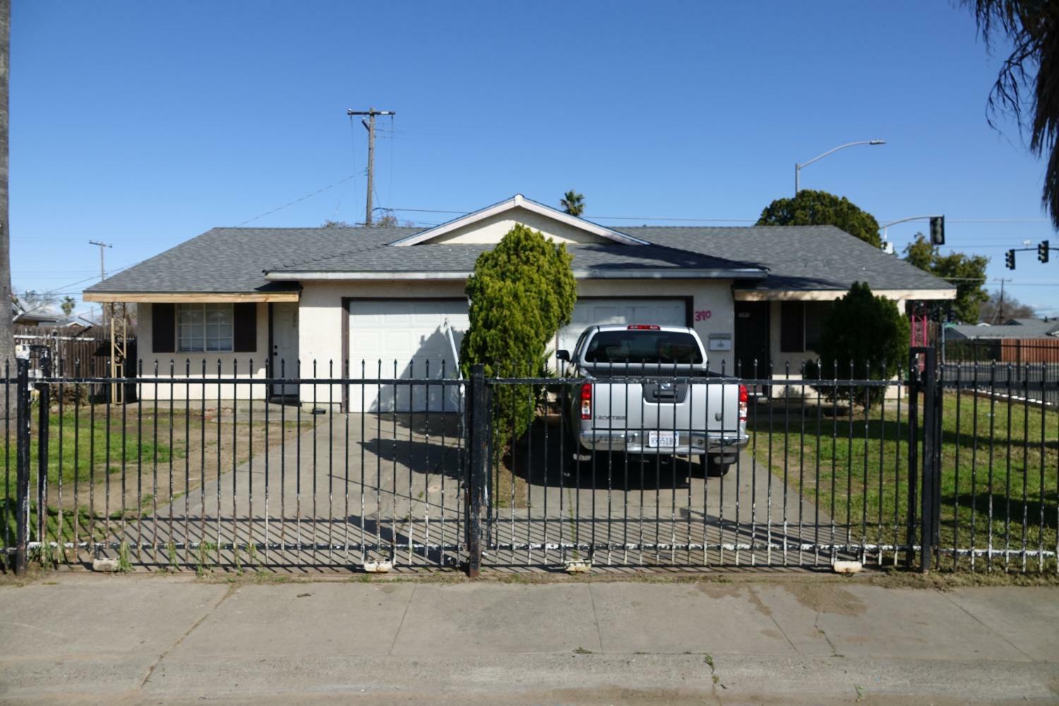 Property Photo:  390 Lindley Drive  CA 95815 