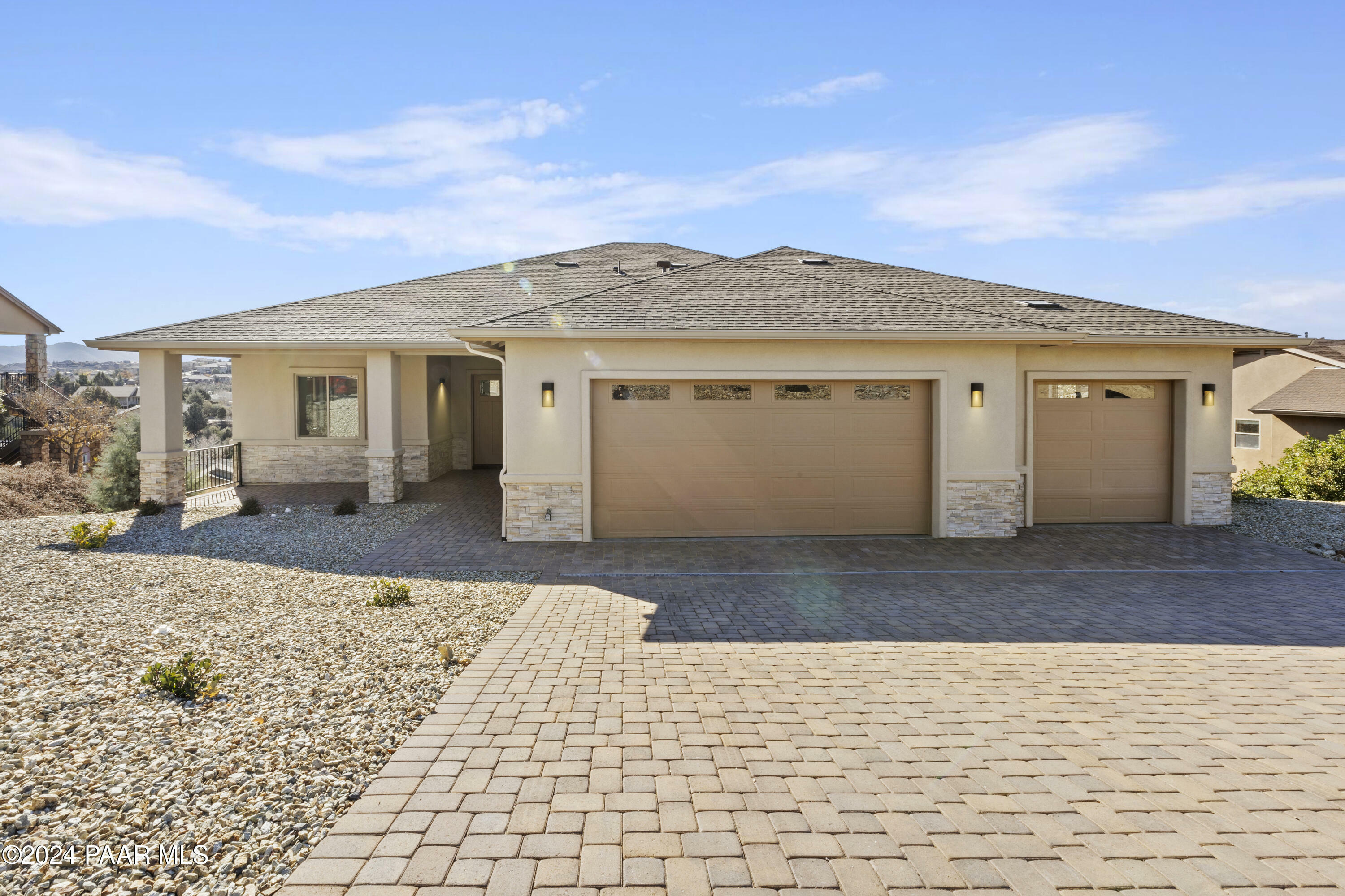 Property Photo:  531 S Lakeview Dr Drive  AZ 86301 