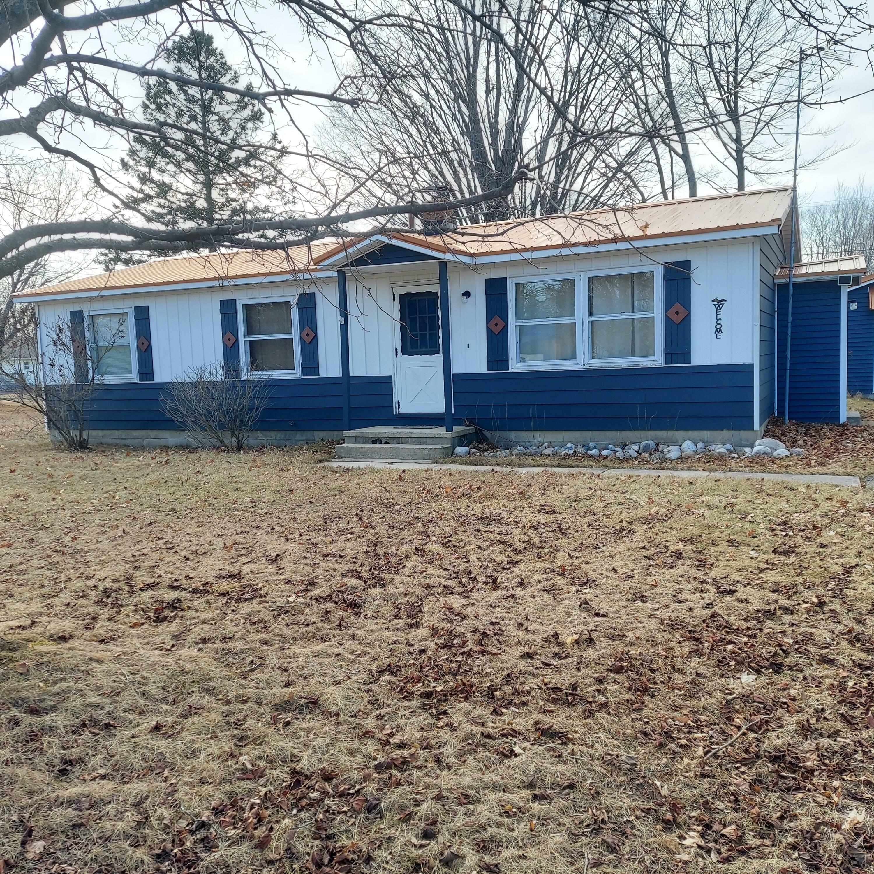 Property Photo:  6882 Elm St  MI 49827 