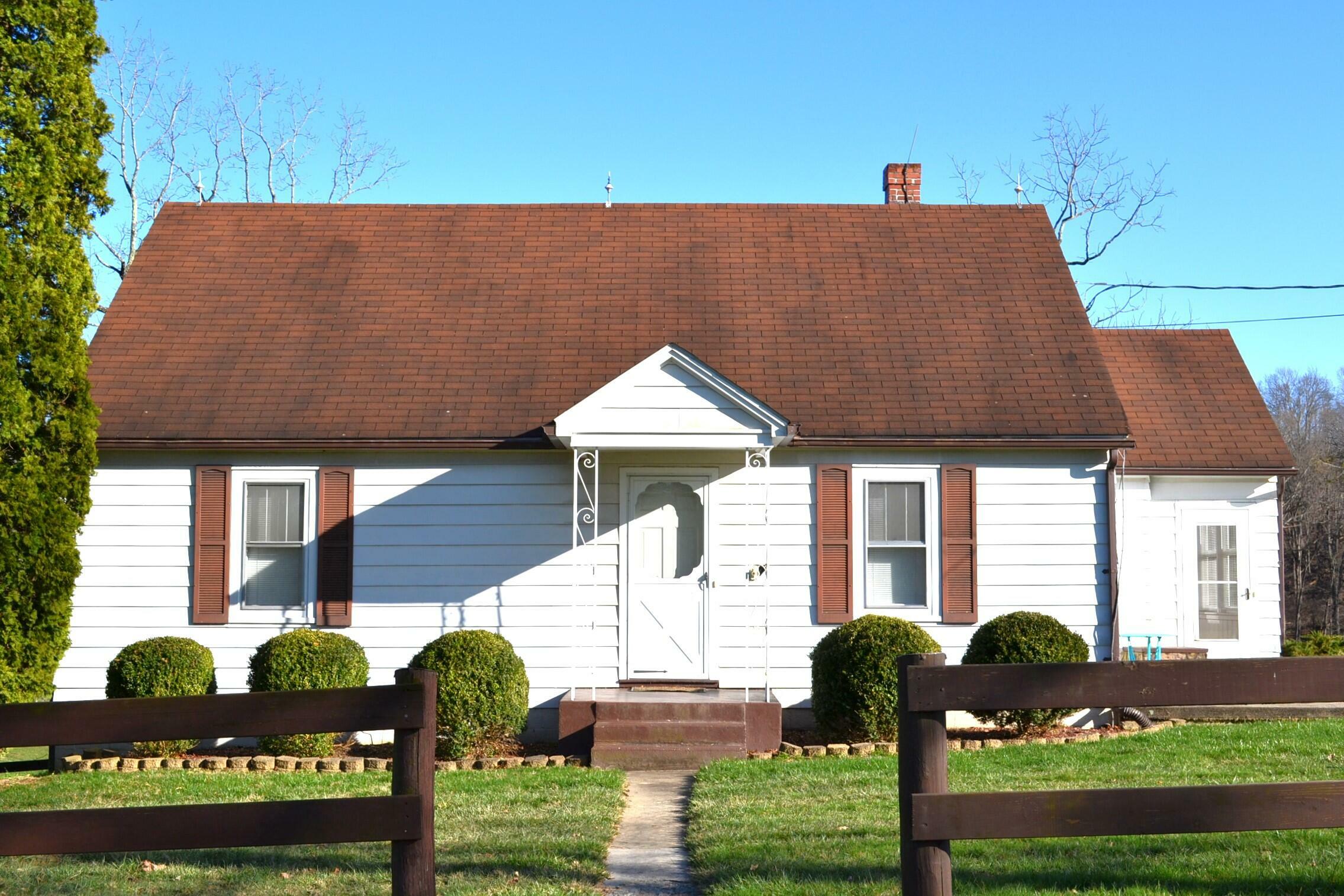 Property Photo:  508 Lewis Rd  WV 24970 