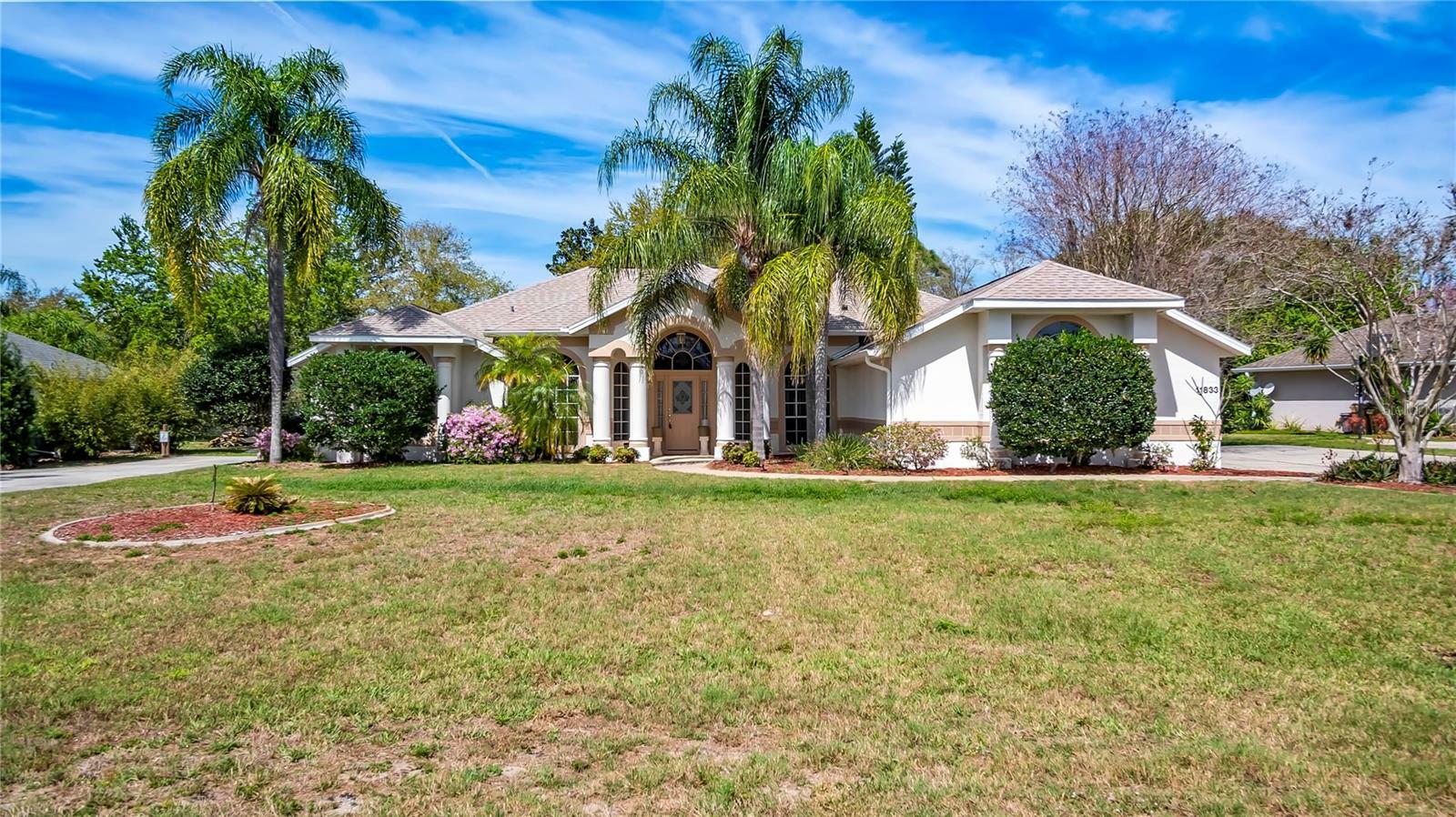 Property Photo:  11833 Overlook Drive  FL 34711 