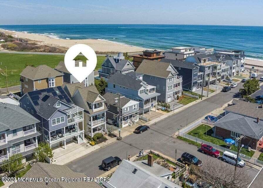 Property Photo:  37 Ocean Terrace  NJ 07740 