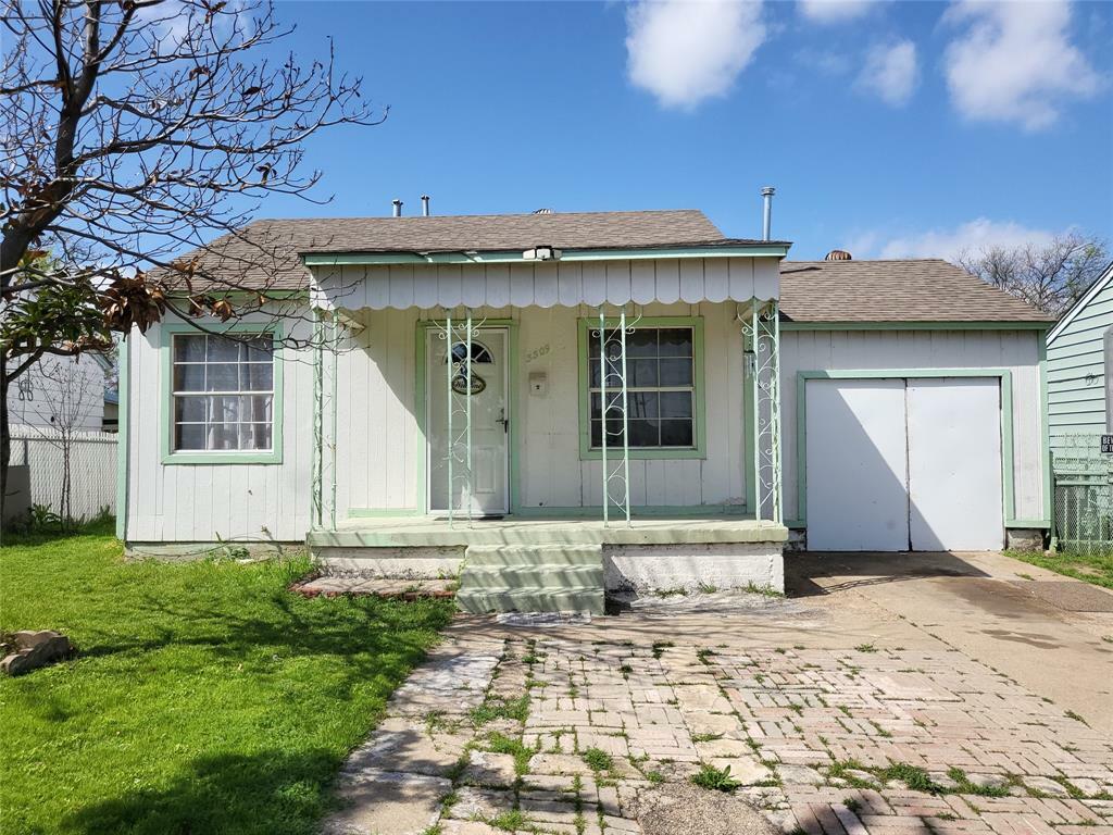 Property Photo:  3309 Grover Avenue  TX 76106 