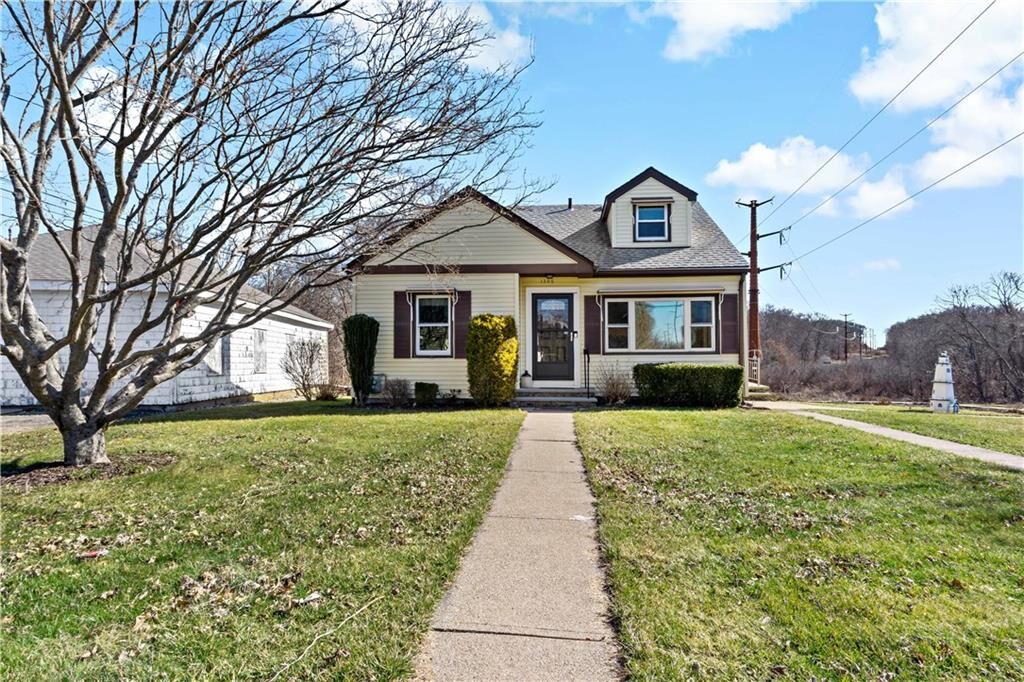 Property Photo:  1305 High Street  RI 02864 