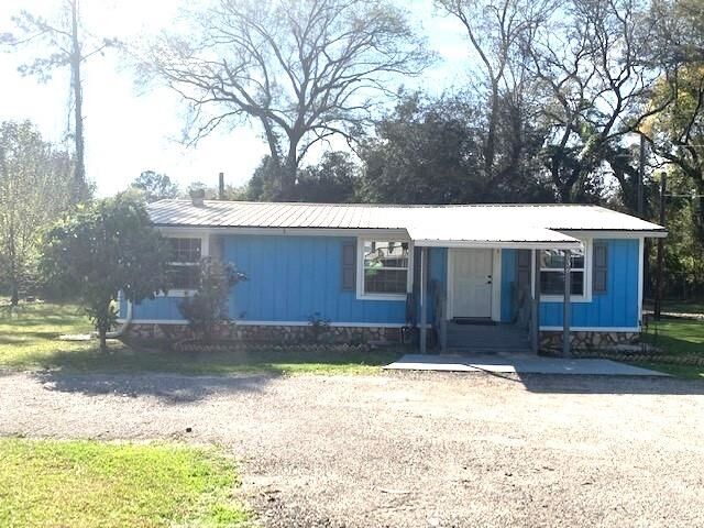 Property Photo: 536 Holly Circle FL 32351