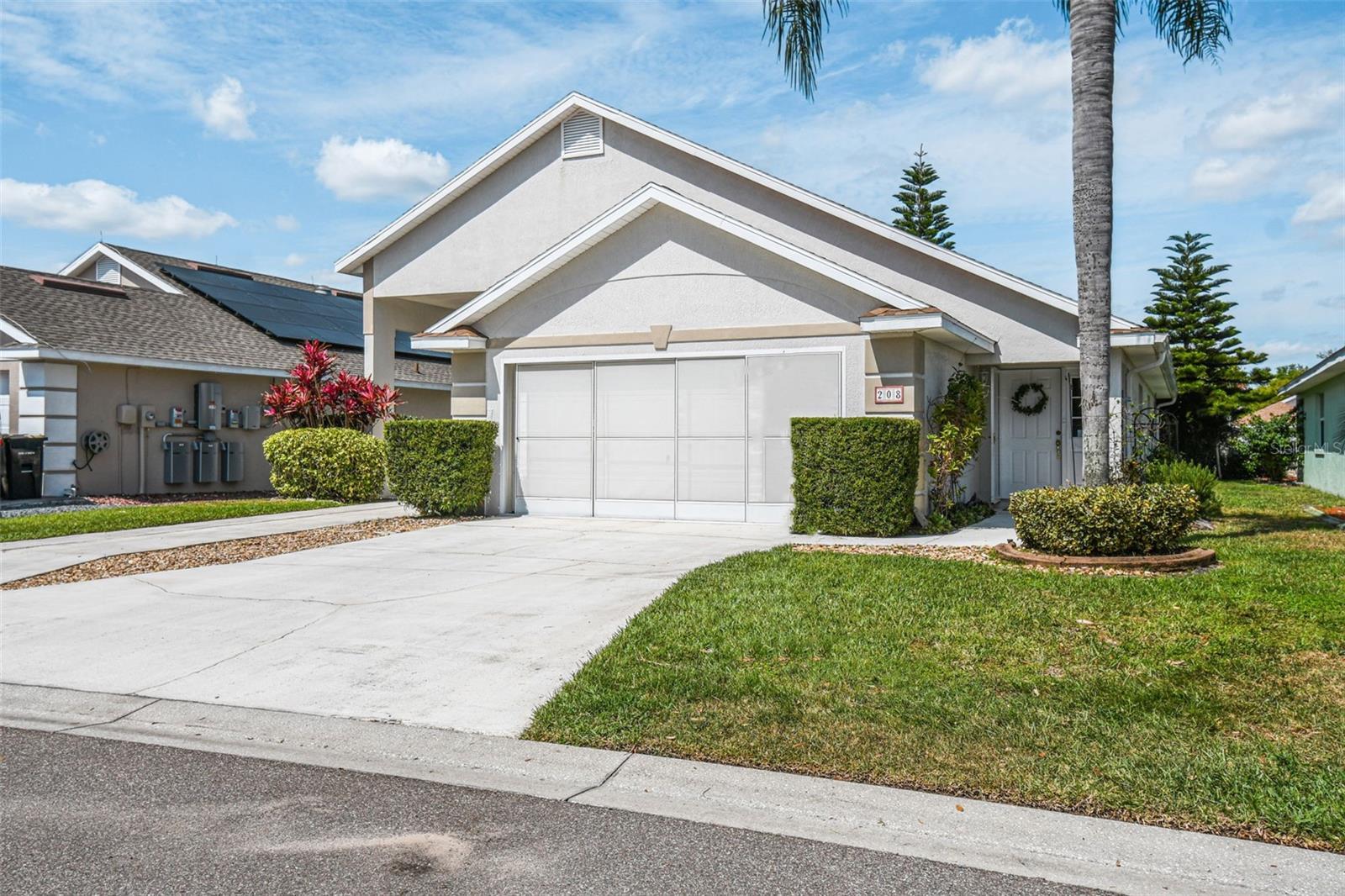 Property Photo: 208 Winter Park Street FL 33897