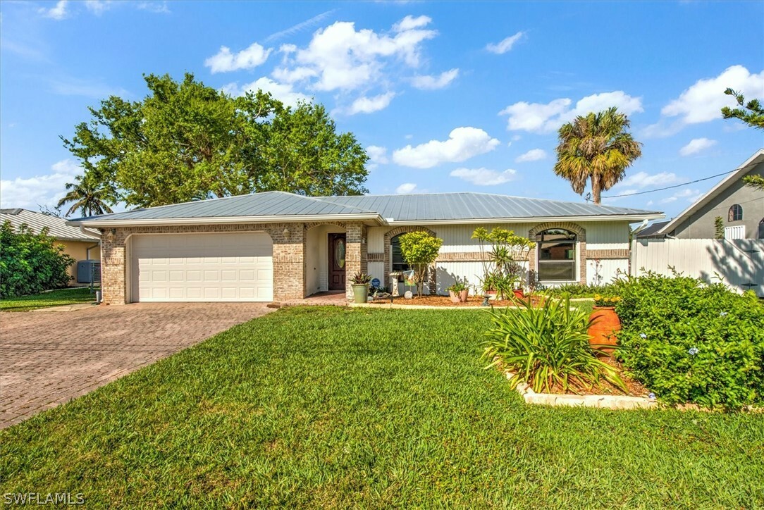 2215 Club House Road  North Fort Myers FL 33917 photo