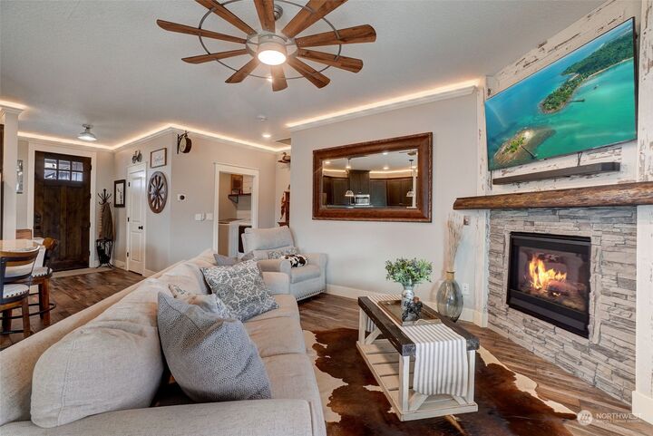Property Photo:  2123 NW 70th Street  WA 98665 