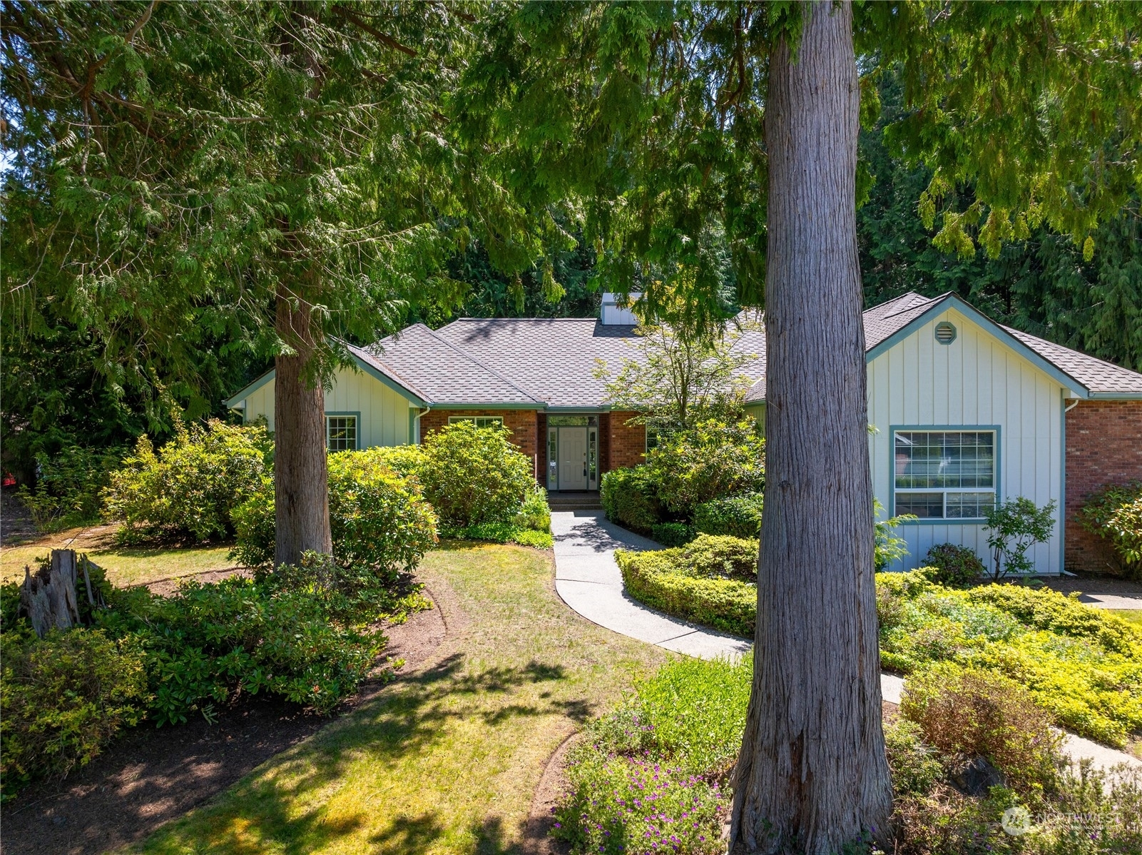 Property Photo:  2305 Lake Park Drive  WA 98221 