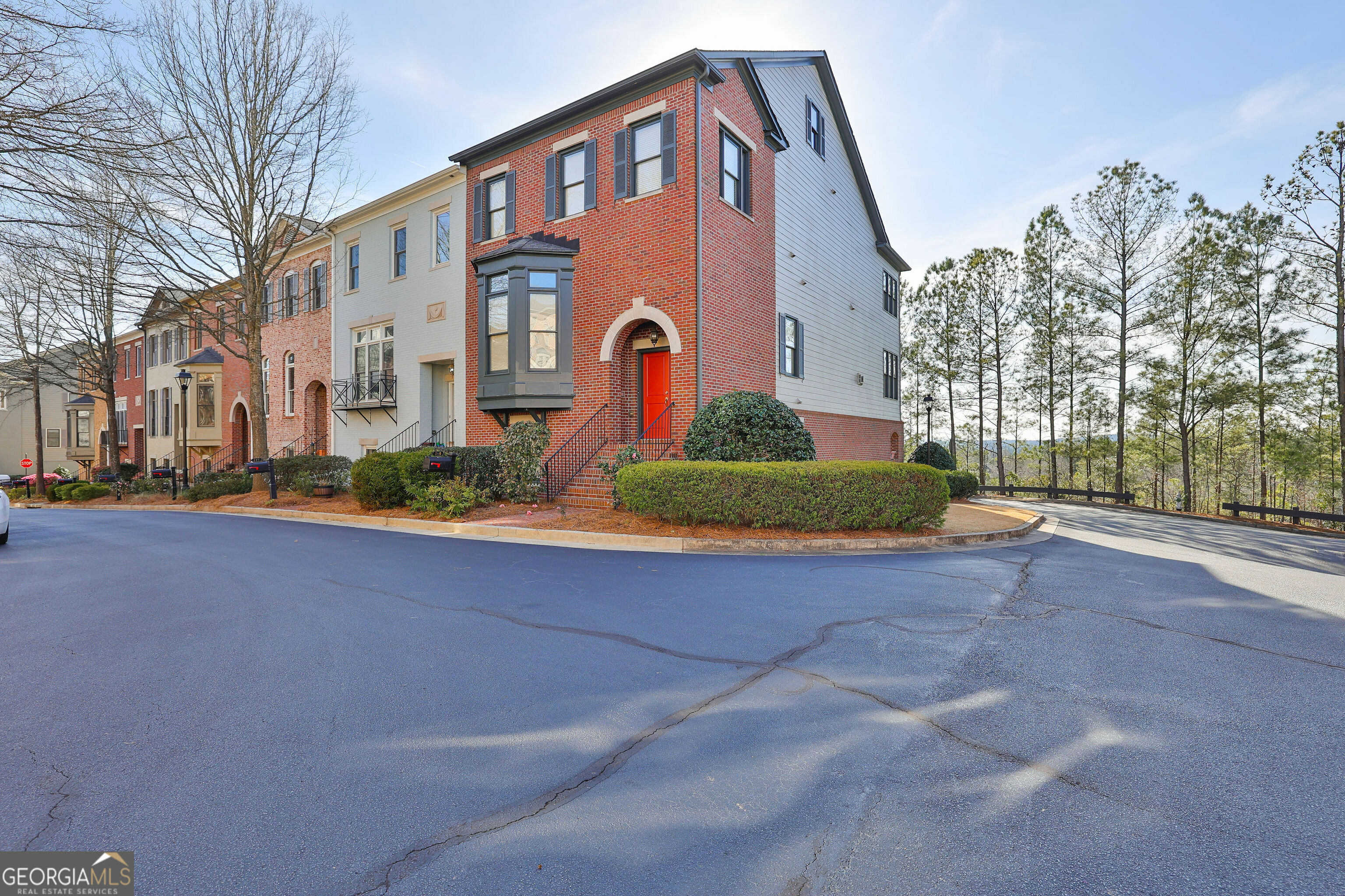 Property Photo: 140 W Ridge Way GA 30076