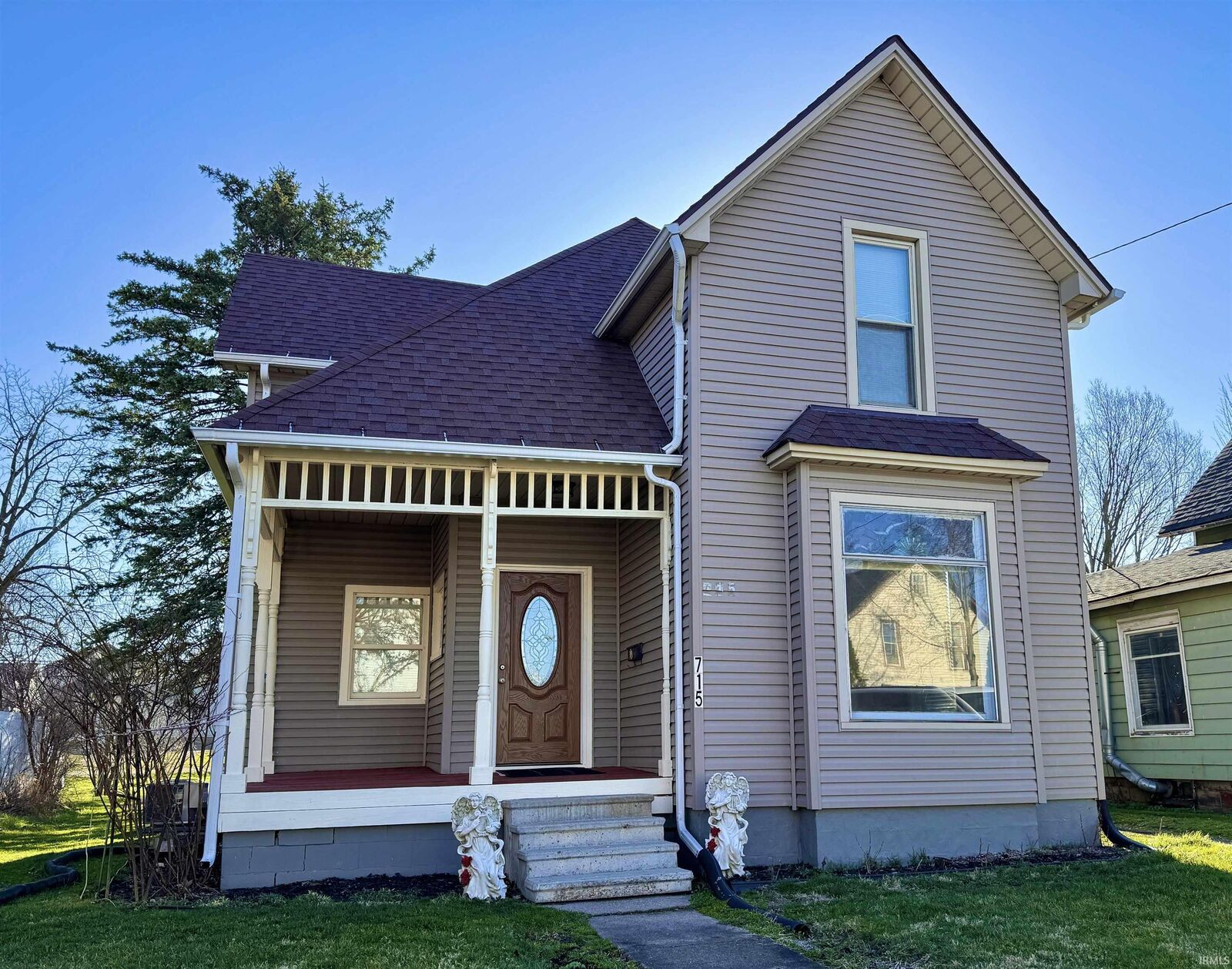 Property Photo: 715 S Main Street IN 46755