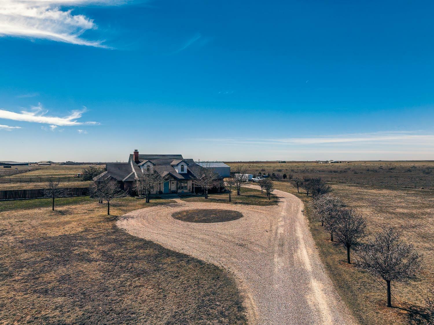 Property Photo:  5513 County Road 7940  TX 79424 