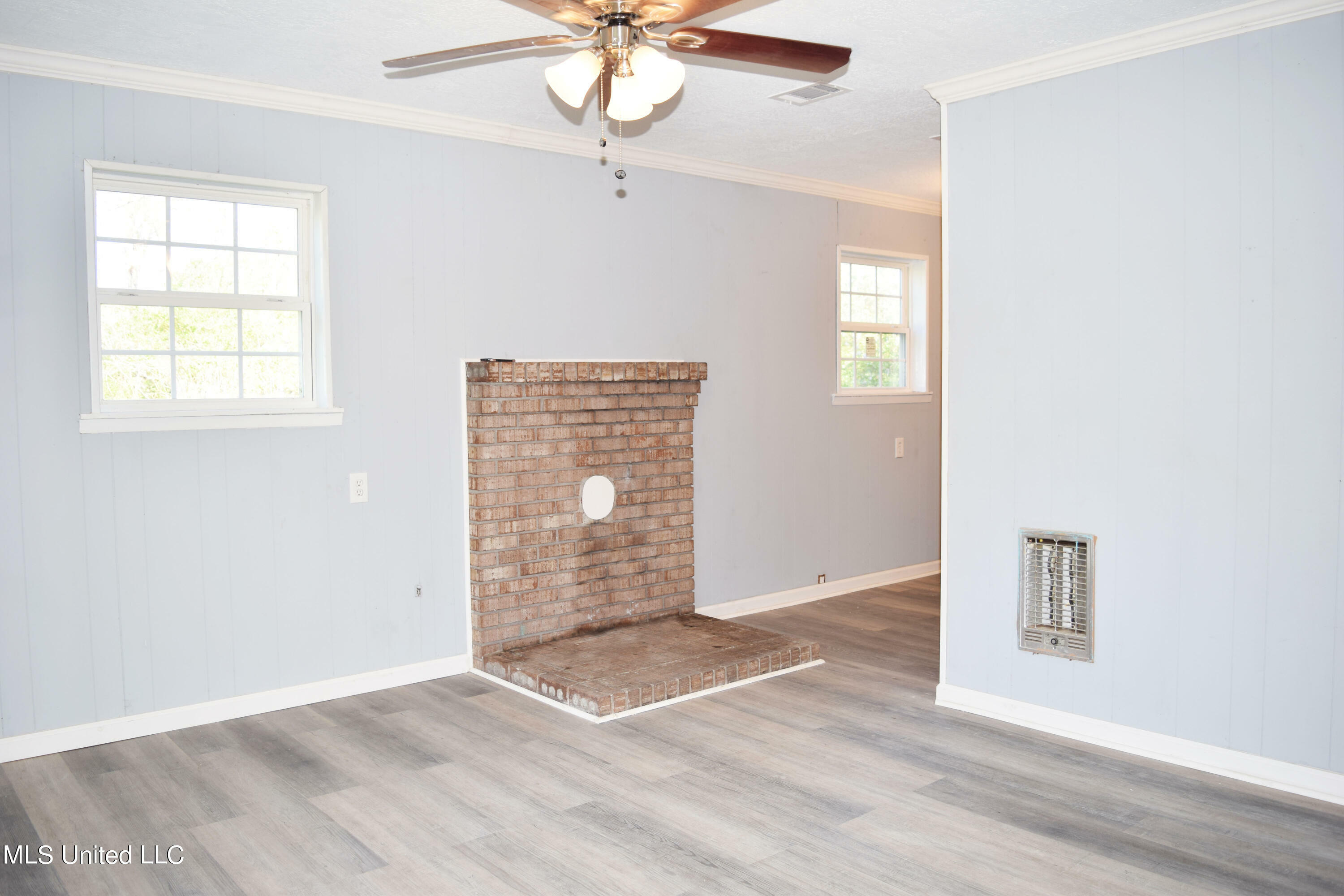 Property Photo:  216 Magnolia Avenue  MS 39456 