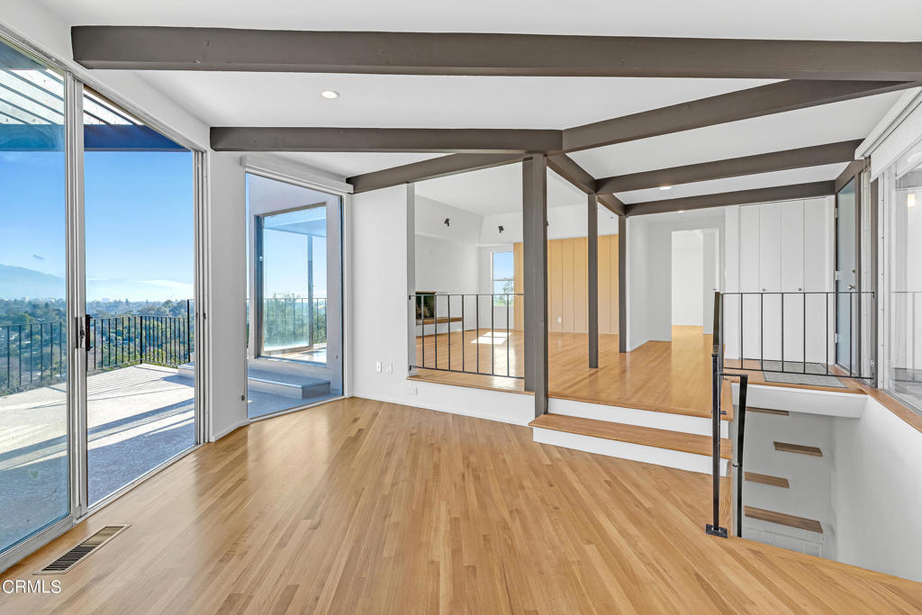 Property Photo: 1685 Poppy Peak Drive CA 91105