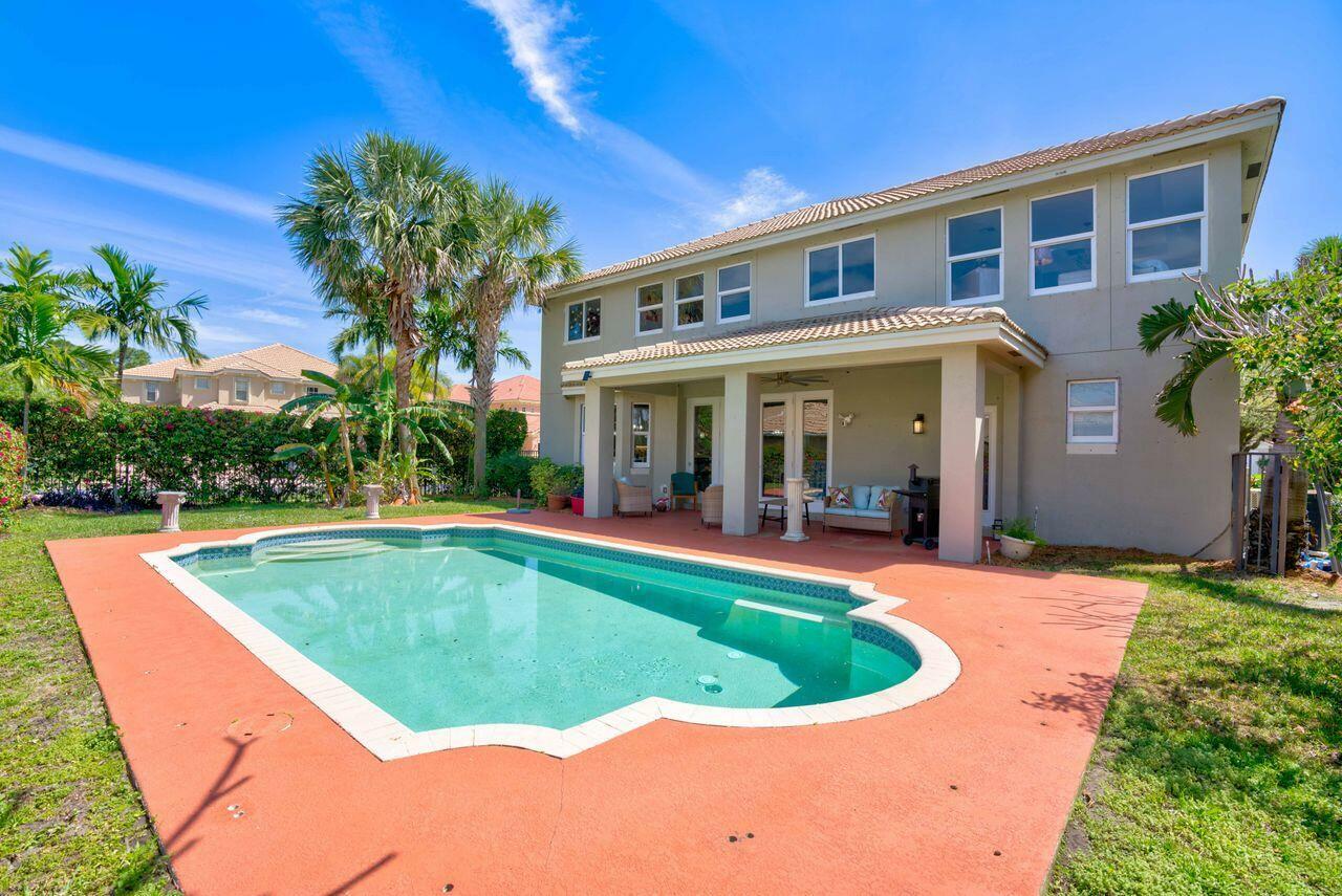 Property Photo:  5569 SE Hammock Reserve Terrace  FL 33455 